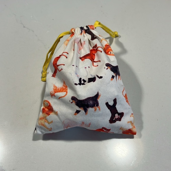 Lovevery Set of Animals and Wooden Cards - Picture 6 of 6